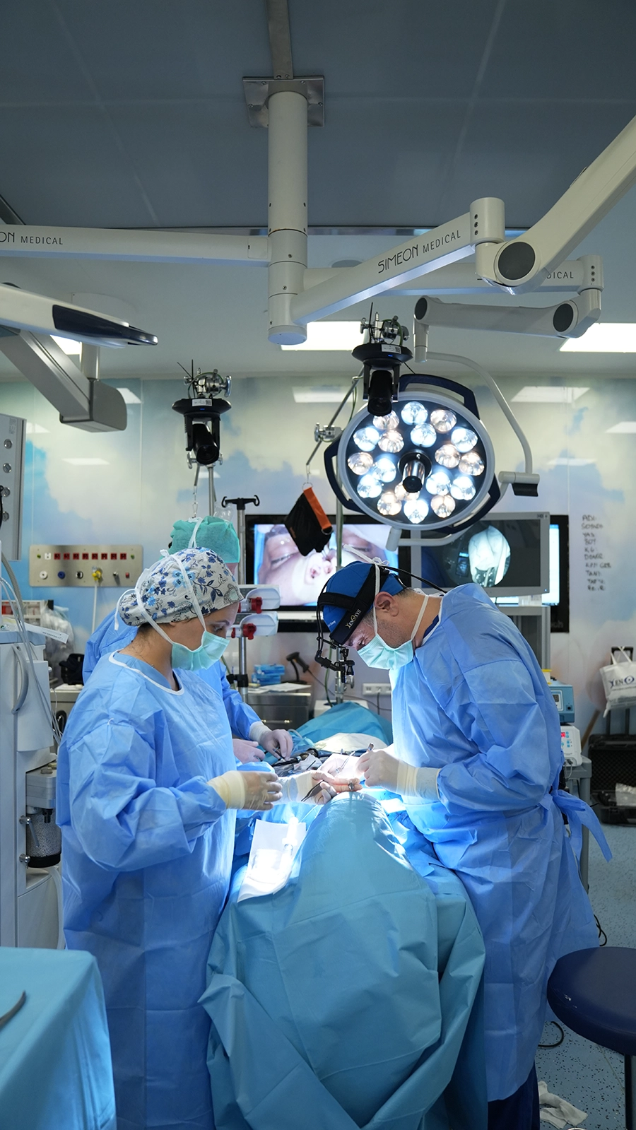 Dr. Seckin Ulusoy, 2nd Live Surgery, April 2025, İstanbul